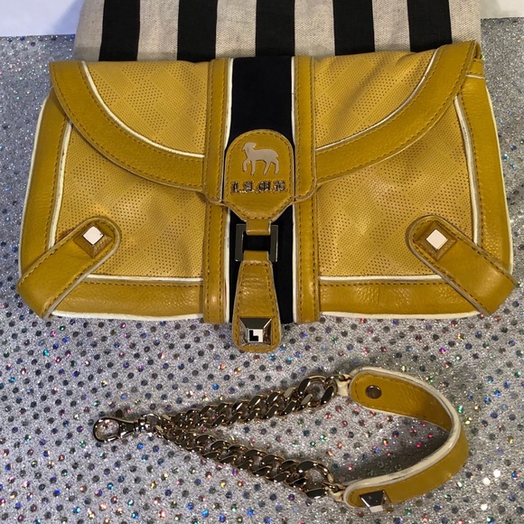 🚫SOLD🚫 - Picture 2 of 11